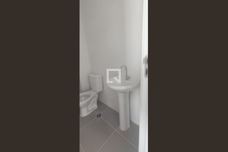 Studio à venda com 38m², 2 quartos e sem vaga Studio à venda com 38m², 2 quartos e sem vagaBanheiro