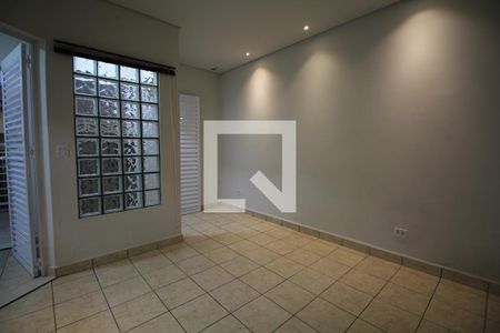 Sala de casa à venda com 1 quarto, 145m² em Vila Firmiano Pinto, São Paulo