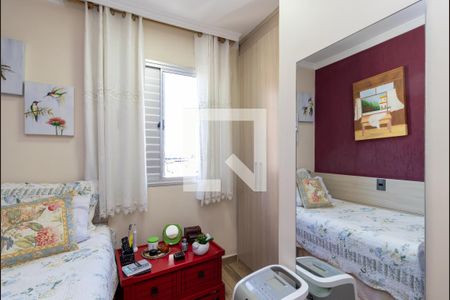 Apartamento à venda com 100m², 4 quartos e 2 vagasQuarto 2
