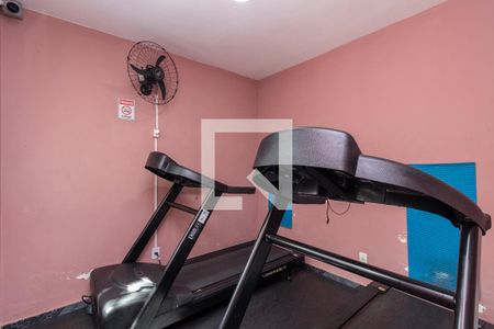 Apartamento à venda com 100m², 4 quartos e 2 vagasÁrea comum - Academia