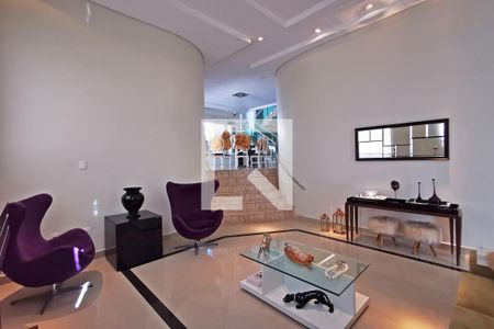 Sala de casa de condomínio à venda com 5 quartos, 585m² em Vale Azul, Jundiaí
