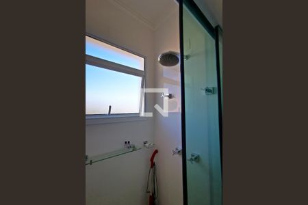 Casa de condomínio à venda com 585m², 5 quartos e 6 vagasBanheiro