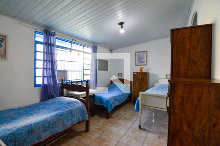 Casa à venda com 150m², 7 quartos e 1 vaga Casa à venda com 150m², 7 quartos e 1 vagaQuarto 3