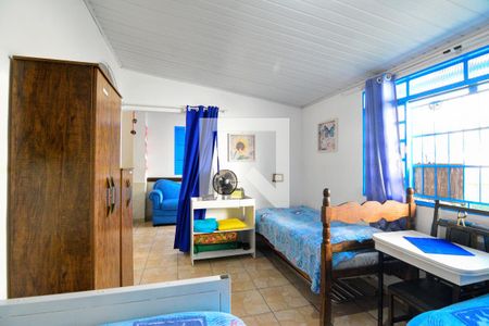 Casa à venda com 150m², 7 quartos e 1 vaga Casa à venda com 150m², 7 quartos e 1 vagaQuarto 3