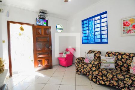 Casa à venda com 150m², 7 quartos e 1 vaga Casa à venda com 150m², 7 quartos e 1 vagaSala