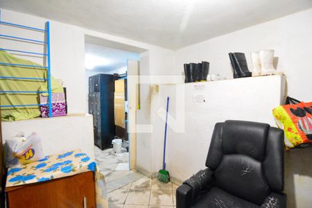 Casa à venda com 150m², 7 quartos e 1 vaga Casa à venda com 150m², 7 quartos e 1 vagaQuarto 5