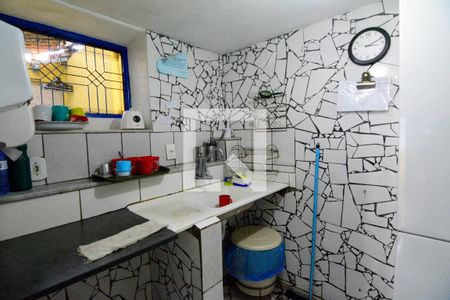 Casa à venda com 150m², 7 quartos e 1 vaga Casa à venda com 150m², 7 quartos e 1 vagaCozinha