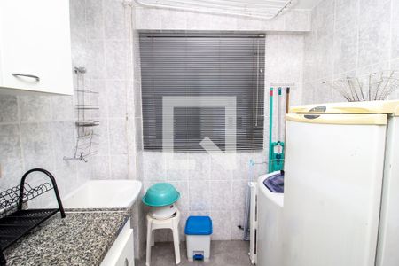 Cozinha de apartamento para alugar com 1 quarto, 40m² em Savassi, Belo Horizonte