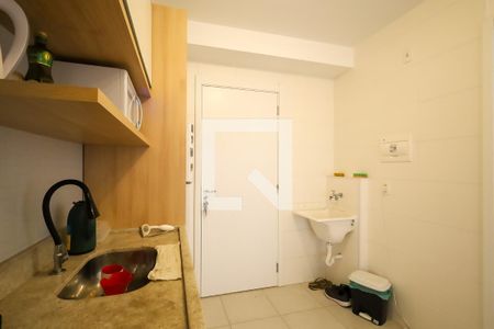 Cozinha e Área de Serviço de apartamento para alugar com 1 quarto, 35m² em Bom Retiro, São Paulo