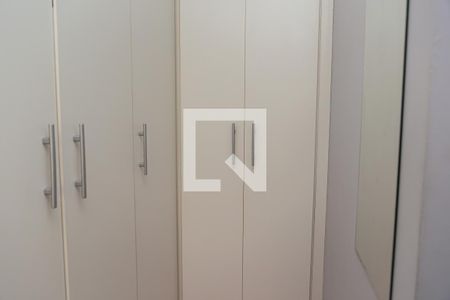 Apartamento à venda com 31m², 1 quarto e sem vagaQuarto - Armários