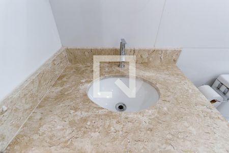 Apartamento para alugar com 44m², 2 quartos e sem vaga Apartamento para alugar com 44m², 2 quartos e sem vagaBanheiro