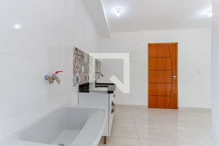 Apartamento para alugar com 44m², 2 quartos e sem vaga Apartamento para alugar com 44m², 2 quartos e sem vagaCozinha e Área de Serviço