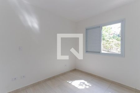 Quarto 1 de apartamento para alugar com 2 quartos, 44m² em Vila Irmaos Arnoni, São Paulo