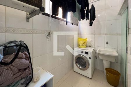 Apartamento à venda com 64m², 2 quartos e 1 vaga Apartamento à venda com 64m², 2 quartos e 1 vagaÁrea de Serviço