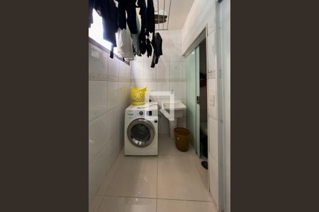 Apartamento à venda com 64m², 2 quartos e 1 vaga Apartamento à venda com 64m², 2 quartos e 1 vagaÁrea de Serviço