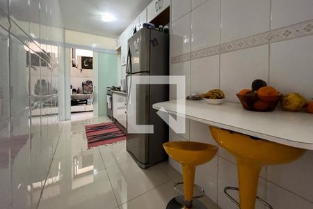 Apartamento à venda com 64m², 2 quartos e 1 vaga Apartamento à venda com 64m², 2 quartos e 1 vagaCozinha