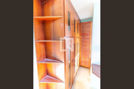 Casa para alugar com 175m², 3 quartos e sem vaga Casa para alugar com 175m², 3 quartos e sem vagaQuarto 2 - Armários