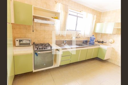 Casa para alugar com 175m², 3 quartos e sem vaga Casa para alugar com 175m², 3 quartos e sem vagaCozinha