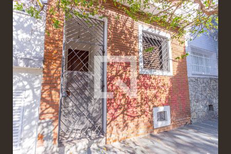 Casa para alugar com 175m², 3 quartos e sem vaga Casa para alugar com 175m², 3 quartos e sem vagaFachada