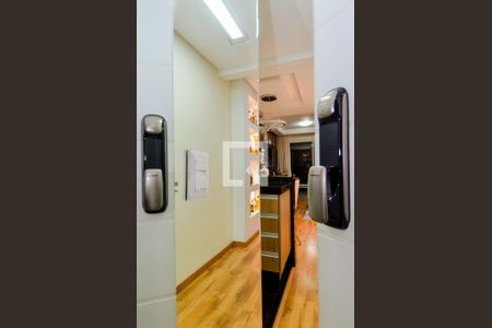 Apartamento à venda com 61m², 2 quartos e 2 vagasFechadura Digital 