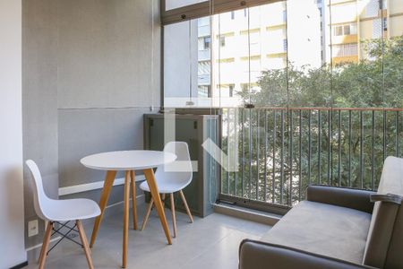Studio à venda com 30m², 1 quarto e sem vagaSala e Quarto