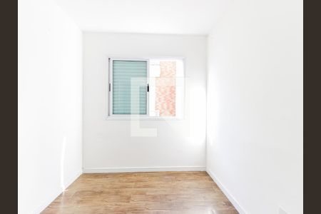 Quarto 1 de casa para alugar com 3 quartos, 235m² em Vila Invernada, São Paulo