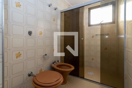 Apartamento para alugar com 296m², 3 quartos e 3 vagas Apartamento para alugar com 296m², 3 quartos e 3 vagasBanheiro da Suíte