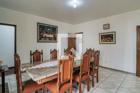 Casa à venda com 493m², 6 quartos e 3 vagasSala de Jantar