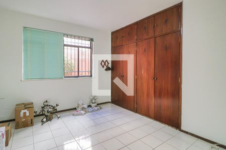 Casa à venda com 493m², 6 quartos e 3 vagasQuarto 5