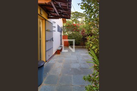 Casa à venda com 493m², 6 quartos e 3 vagasVaranda da Cozinha