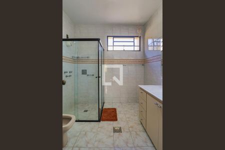 Casa à venda com 493m², 6 quartos e 3 vagasBanheiro do Quarto 3 Suíte