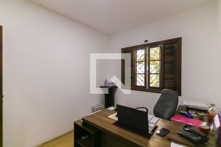 Casa à venda com 1050m², 4 quartos e 2 vagas Casa à venda com 1050m², 4 quartos e 2 vagasQuarto 2