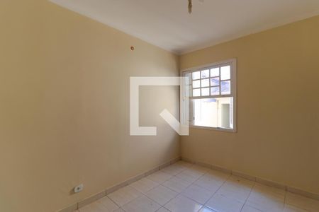 Casa à venda com 297m², 3 quartos e 2 vagasQuarto 02