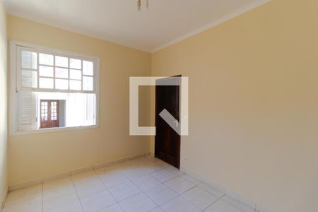 Casa à venda com 297m², 3 quartos e 2 vagasQuarto 01