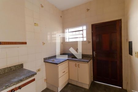 Casa à venda com 297m², 3 quartos e 2 vagasCozinha