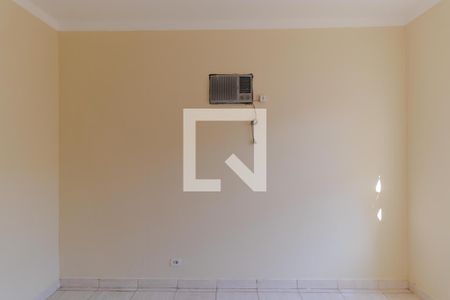 Casa à venda com 297m², 3 quartos e 2 vagasQuarto 02