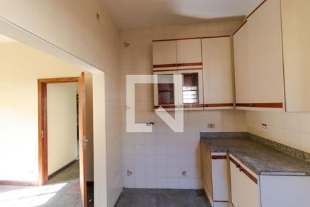 Casa à venda com 297m², 3 quartos e 2 vagasCozinha