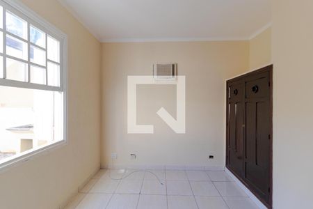 Casa à venda com 297m², 3 quartos e 2 vagasQuarto 03