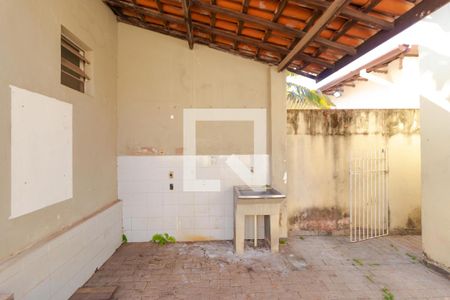Casa à venda com 297m², 3 quartos e 2 vagasÁrea de Serviço