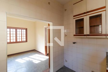 Casa à venda com 297m², 3 quartos e 2 vagasCozinha