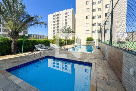Apartamento à venda com 60m², 3 quartos e 1 vagaÁrea comum - Piscina