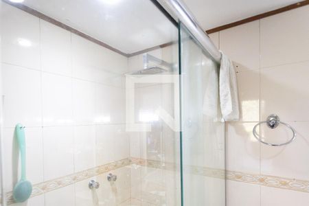 Apartamento à venda com 100m², 3 quartos e 1 vagaDetalhe do banheiro