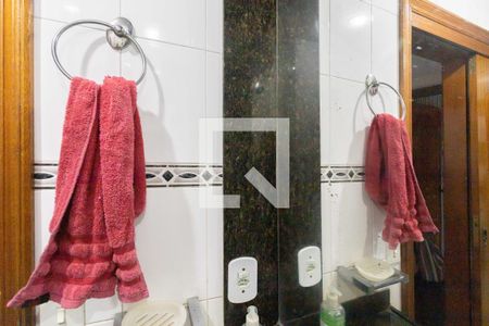 Apartamento à venda com 100m², 3 quartos e 1 vagaDetalhe do banheiro