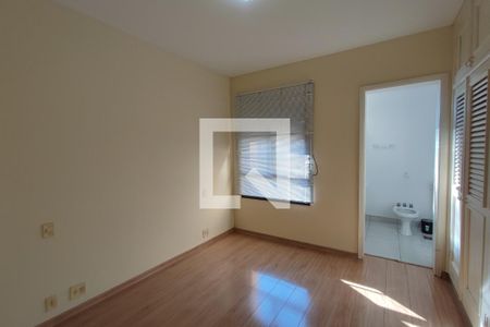 Quarto Suíte de apartamento à venda com 2 quartos, 80m² em Cambuí, Campinas