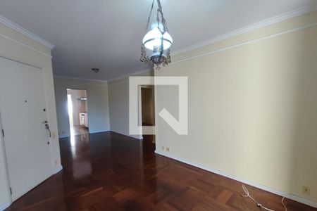 Sala de Estar e Jantar de apartamento à venda com 2 quartos, 80m² em Cambuí, Campinas