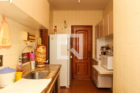 Apartamento para alugar com 80m², 2 quartos e 1 vaga Apartamento para alugar com 80m², 2 quartos e 1 vagaCozinha