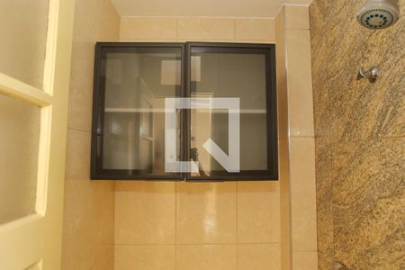 Banheiro de Serviço de apartamento para alugar com 2 quartos, 80m² em Méier, Rio de Janeiro