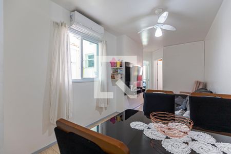 Sala de apartamento à venda com 2 quartos, 56m² em Vila Scarpelli, Santo André