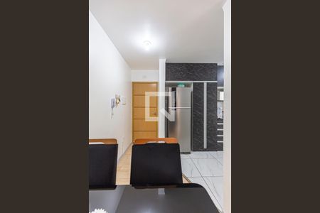 Sala de apartamento à venda com 2 quartos, 56m² em Vila Scarpelli, Santo André