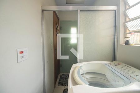 Casa à venda com 150m², 2 quartos e 4 vagas Casa à venda com 150m², 2 quartos e 4 vagasÁrea de Serviço